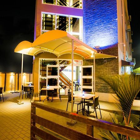 Q-Inn Boutique Hotel Paramaribo Exterior foto